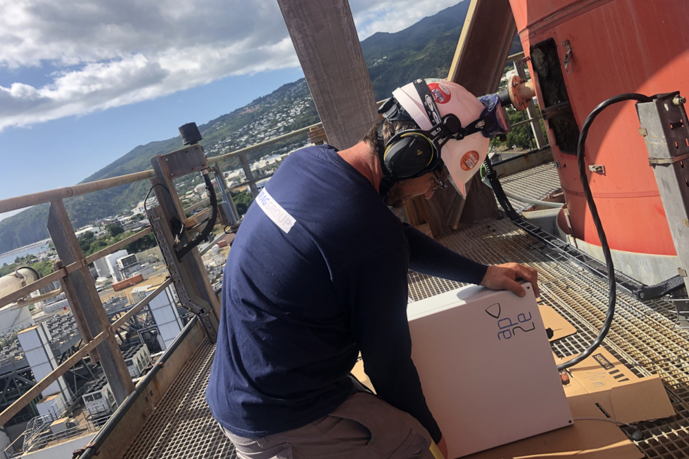 Emission analysis on islands in the Caribbean and the Indian Ocean